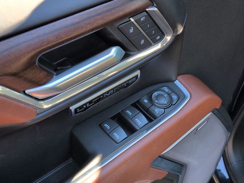 Used 2023 GMC Sierra 1500 Denali Ultimate image 15