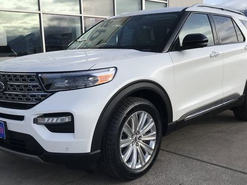 Certified 2021 Ford Explorer Limited w/ Hybrid Equipment Group 310A image 4