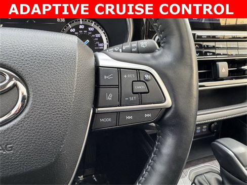 Used 2022 Toyota Highlander Platinum image 31