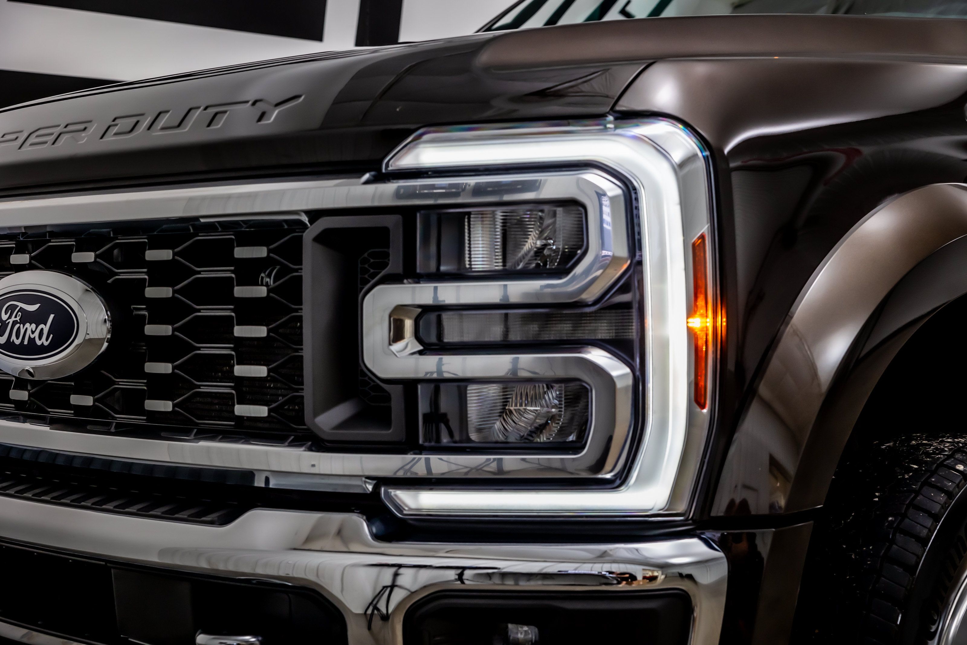 Used 2024 Ford F450 Lariat w/ Lariat Ultimate Package AWD/4WD image 17