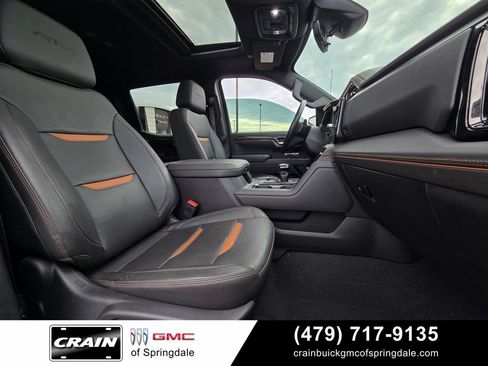 Used 2023 GMC Sierra 1500 AT4 w/ AT4 Premium Package AWD/4WD image 29