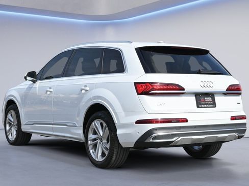 Certified 2023 Audi Q7 2.0T Premium w/ Convenience Package image 3