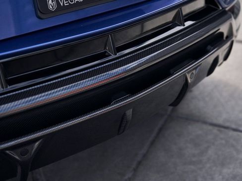 Used 2024 Lamborghini Urus Performante AWD/4WD image 18