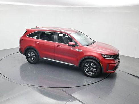 Used 2021 Kia Sorento S FWD image 41