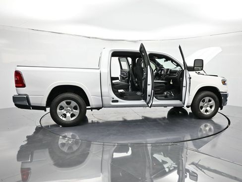 New 2025 RAM 1500 Big Horn AWD/4WD image 46