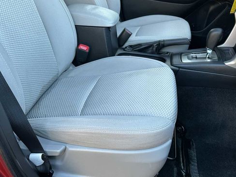 Used 2016 Subaru Forester 2.5i w/ Alloy Wheel Package image 16
