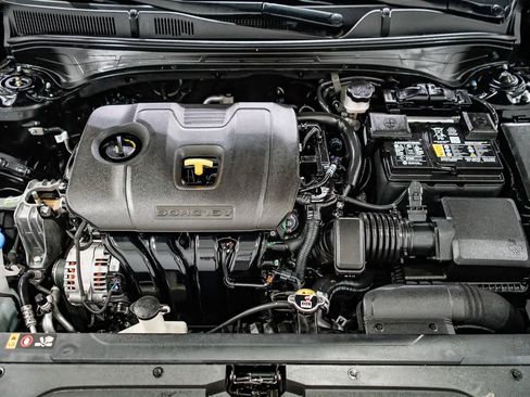 Used 2023 Kia Forte LXS image 26