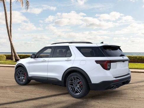 New 2025 Ford Explorer ST image 28