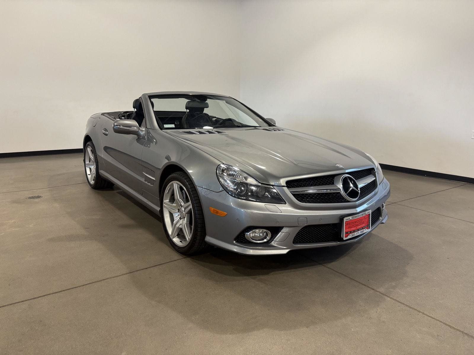 Used 2009 Mercedes-Benz SL 550 image 9