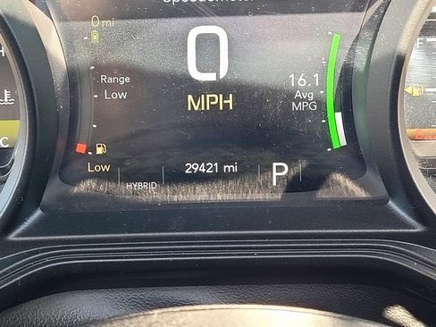 Used 2024 Jeep Wrangler Unlimited Rubicon 4xe AWD/4WD image 23
