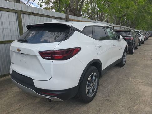 Used 2025 Chevrolet Blazer LT image 10