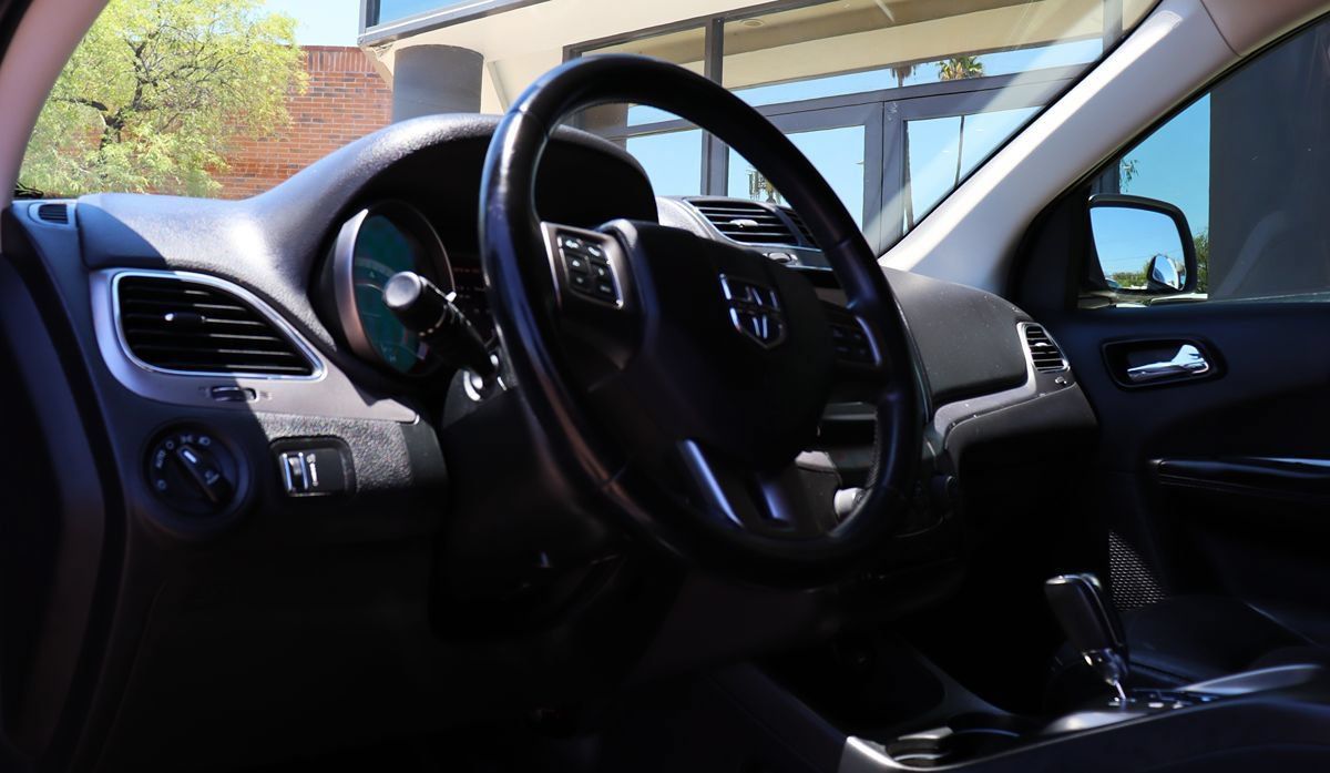 Used 2020 Dodge Journey Crossroad FWD image 40