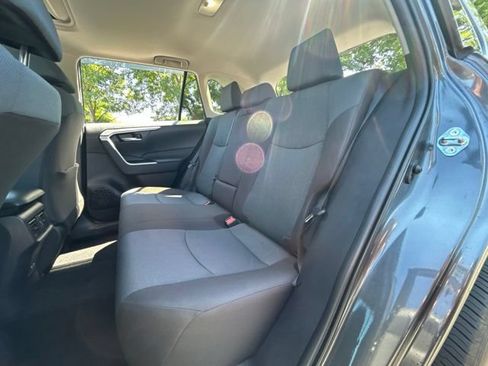 Used 2025 Toyota RAV4 XLE w/ Convenience Package AWD/4WD image 33