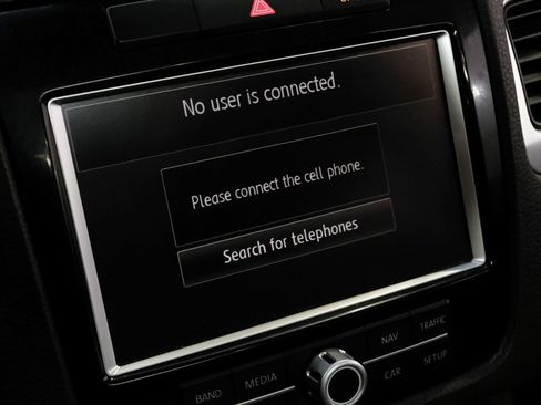 Used 2014 Volkswagen Touareg VR6 AWD/4WD image 35