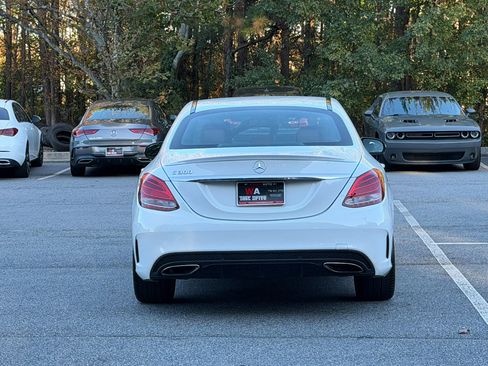 Used 2018 Mercedes-Benz C 300 Sedan image 5