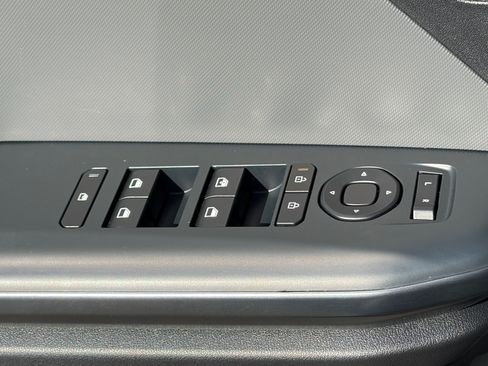 Certified 2025 Kia K4 FWD image 17