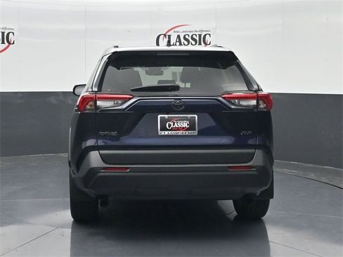 Used 2024 Toyota RAV4 XLE Premium image 8