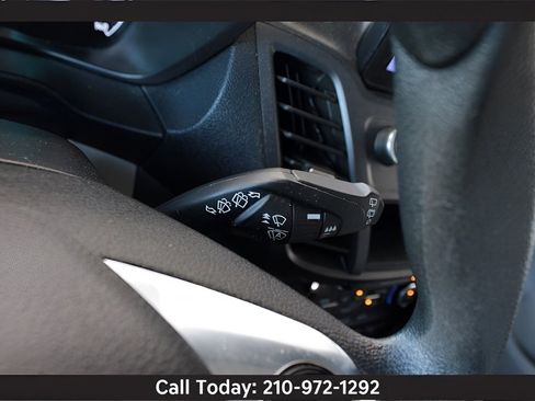Used 2019 Ford Transit Connect XLT image 10