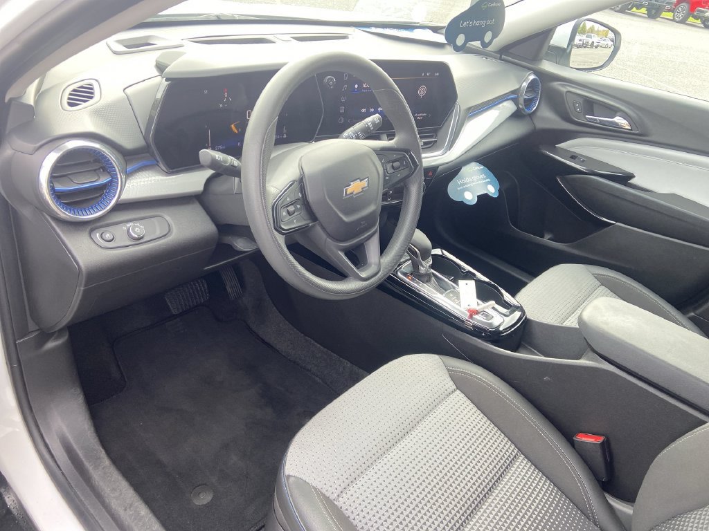 Certified 2024 Chevrolet Trax LT FWD image 10