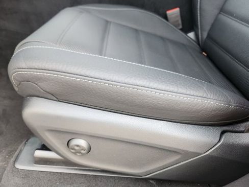 New 2026 Mercedes-Benz GLE 450 4MATIC Coupe image 9