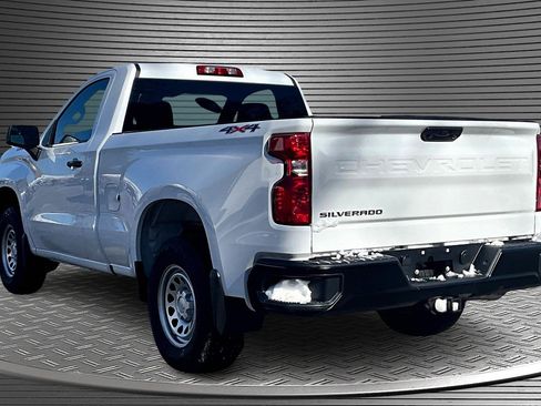 Used 2026 Chevrolet Silverado 1500 W/T w/ WT Value Package image 4
