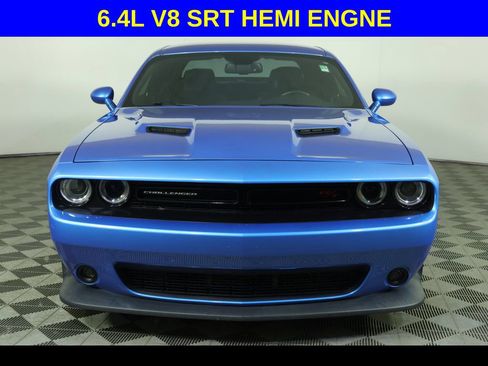 Used 2016 Dodge Challenger R/T Scat Pack w/ Leather Interior Group RWD image 3
