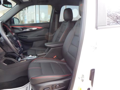 Used 2024 Chevrolet TrailBlazer RS w/ Convenience Package image 10