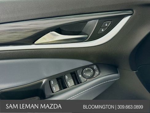 Used 2022 Buick Enclave Essence w/ Experience Buick Package AWD/4WD image 17