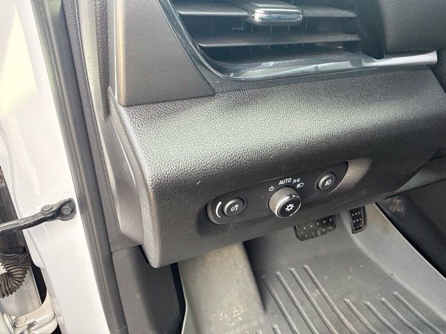 Used 2020 Chevrolet Traverse LT AWD/4WD image 20