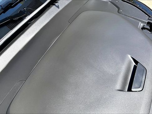 Certified 2023 Volvo C40 P8 Recharge Ultimate w/ Protection Package Premier AWD/4WD image 43