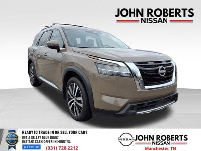 Used 2024 Nissan Pathfinder Platinum w/ Cargo Package