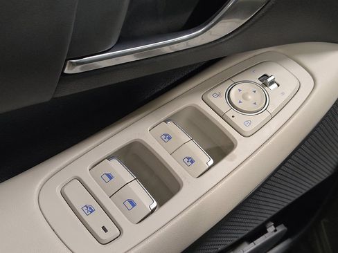 Used 2023 Hyundai Sonata SEL w/ Preferred Accessory Package FWD image 27