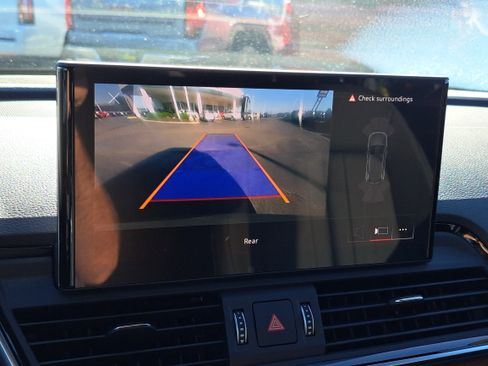 Used 2023 Audi Q5 2.0T Premium image 20