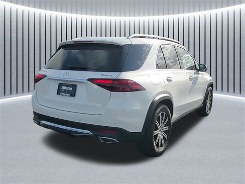 Used 2024 Mercedes-Benz GLE 450 4MATIC image 3