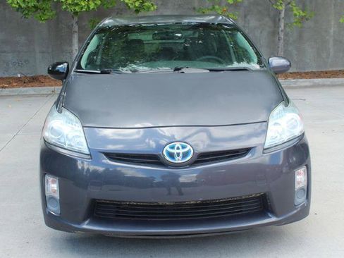 Used 2010 Toyota Prius FWD image 2