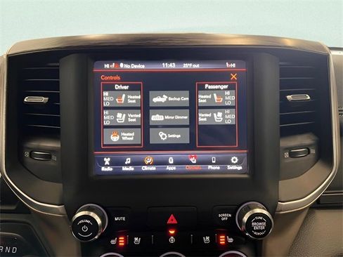 Used 2020 RAM 1500 Laramie image 23