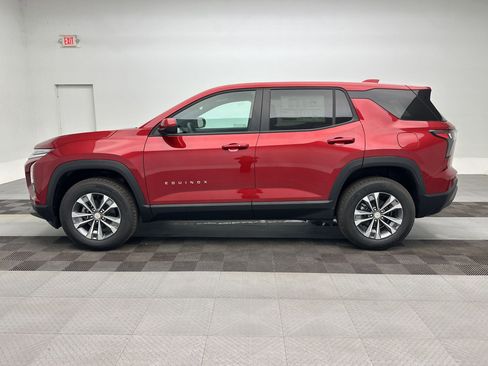 New 2026 Chevrolet Equinox LT AWD/4WD image 2