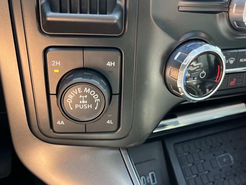 Used 2024 Ford F150 Lariat w/ Equipment Group 502A High AWD/4WD image 41
