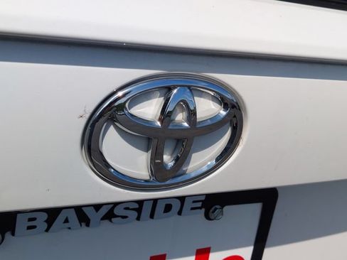 Certified 2022 Toyota RAV4 LE AWD/4WD image 30