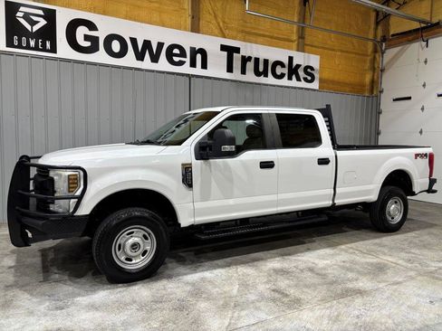 Used 2019 Ford F250 XL w/ Power Equipment Group AWD/4WD image 4