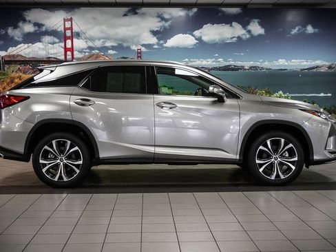 Certified 2022 Lexus RX 350 FWD w/ Premium Package image 5