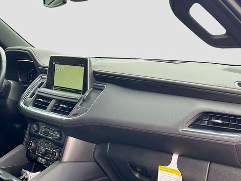 Used 2022 Chevrolet Tahoe RST image 32