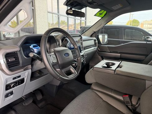 Used 2025 Ford F150 XLT w/ Equipment Group 301A Standard AWD/4WD image 7