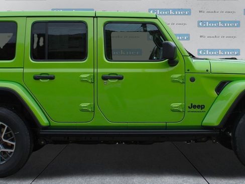 New 2026 Jeep Wrangler Unlimited Sahara w/ Technology Group image 4