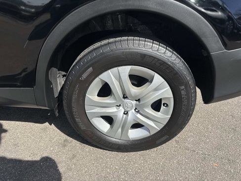 Used 2014 Toyota RAV4 LE image 8