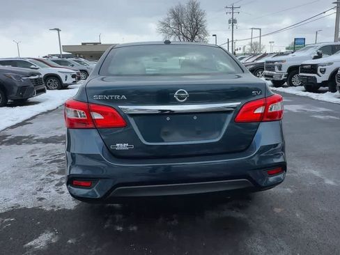 Used 2016 Nissan Sentra SV image 7