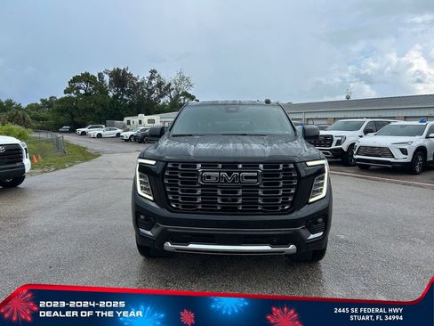 New 2026 GMC Yukon XL Denali Ultimate AWD/4WD image 2