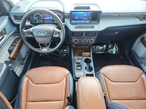 Used 2022 Ford Maverick Lariat w/ Lariat Luxury Package AWD/4WD image 16
