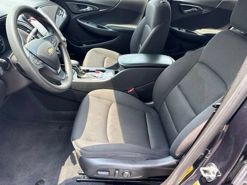 Used 2022 Chevrolet Malibu LS w/ Driver Confidence Package II FWD image 8
