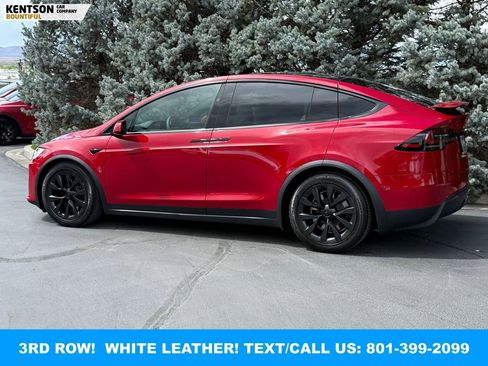 Used 2022 Tesla Model X AWD/4WD image 5